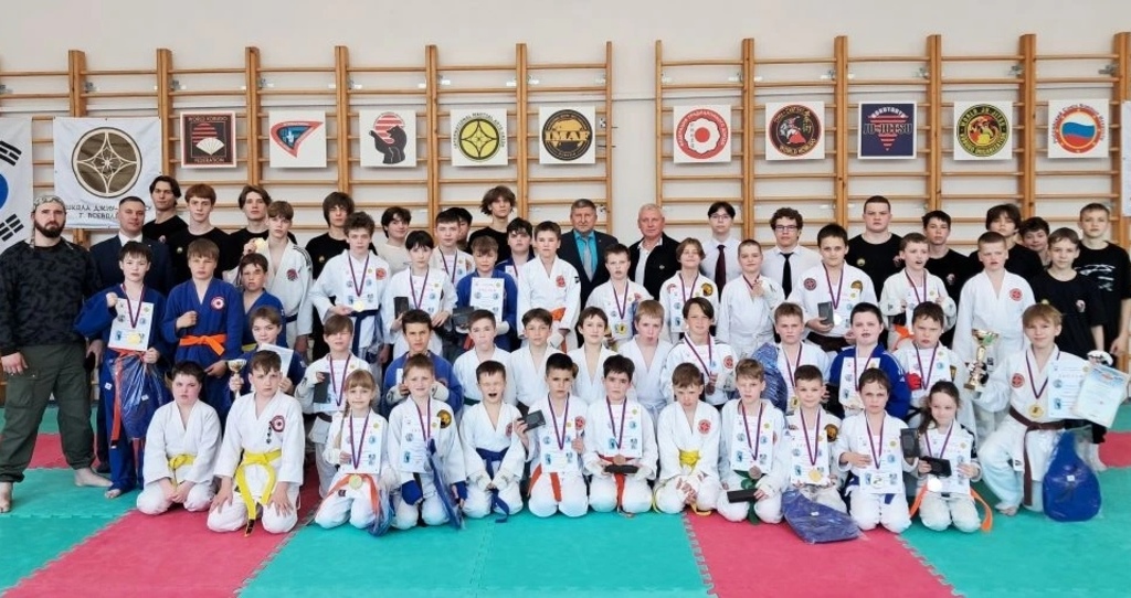 В филиале РСБИ Ленинградской области прошел "Турнир будущих чемпионов".